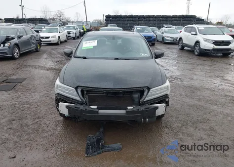 2017 Acura Ilx Premium Package/Technology Plus Package z USA, uszkodzony, nr VIN 19UDE2F79HA004154